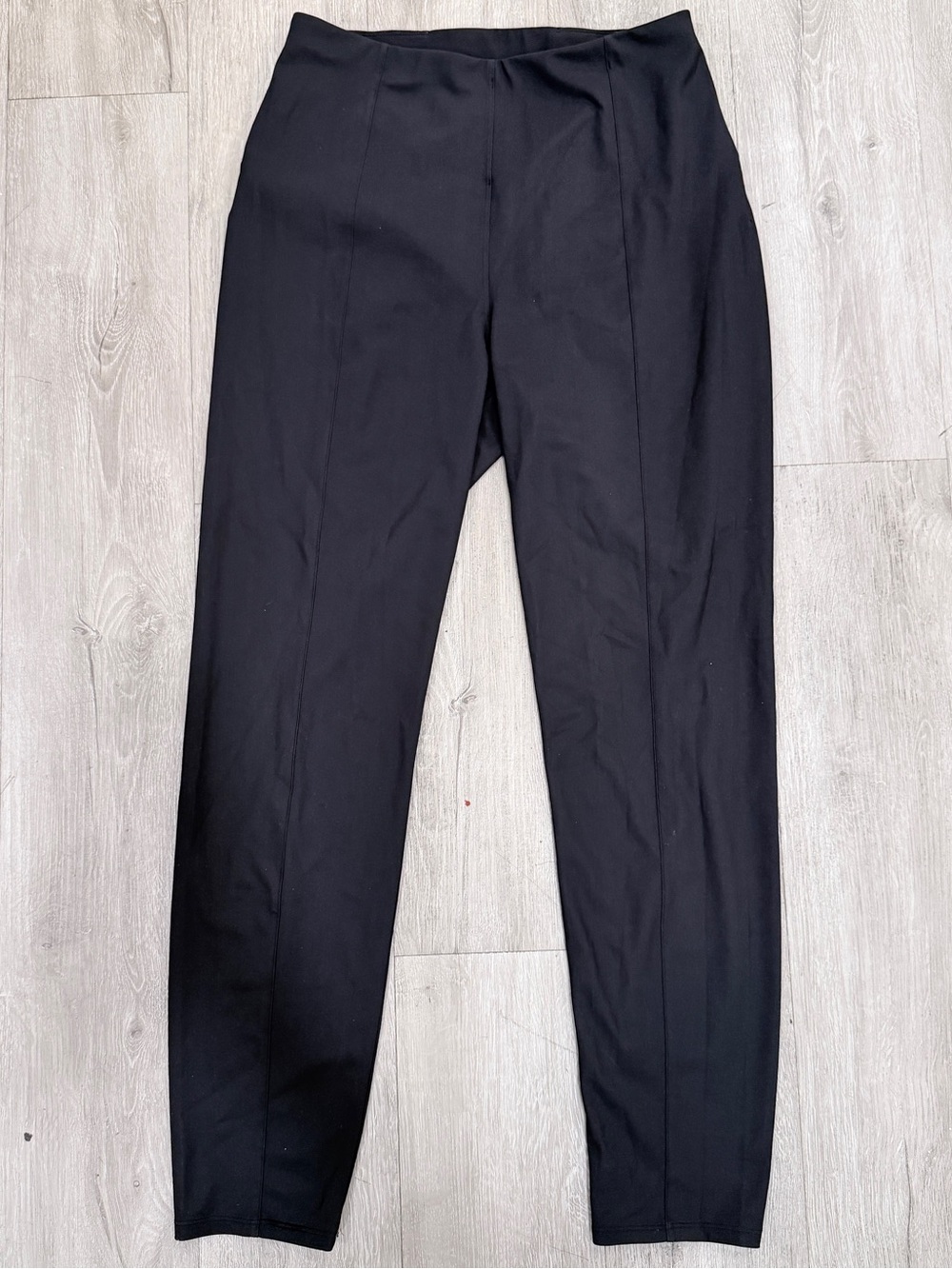 Lululemon Black High Rise Leggings Womens Size 8 Yoga Athletic Pants
